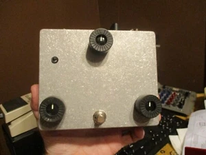 Fender Stratocaster Mid Boost Kit...In A Pedal! - Picture 1 of 6