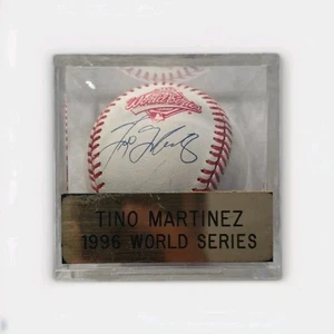 Serie Mundial 1996 Tino Martínez Auto Béisbol - Imagen 1 de 3