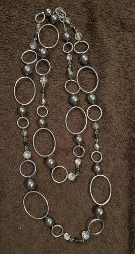 VETEMENTS Collana Lia Sophia Boho tono argento catena lunga perline perle finte 46" regolabile