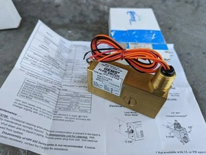 Gems Sensors FS-10798 Series Brass Flow Switch for Use with Gases, Inline, Pisto - Picture 1 of 7