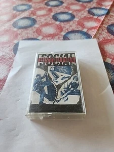 Vintage Social Distortion Cassette 1990 Self Titled Album EPIC ET 46055 - Picture 1 of 3