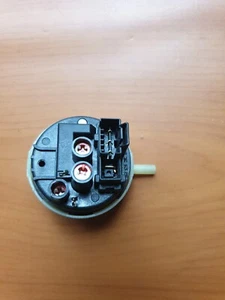 Ariston Washing Machine ARMF125 ARXF125AUS Pressure Switch 16002180500 (53) - Picture 1 of 2