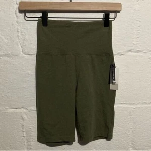 Neu mit Etikett BP grüne hoch taillierte Biker-Shorts - Größe XXS - Bild 1 von 8