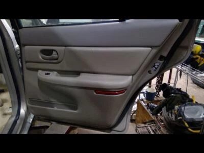 Panel de moldura de puerta trasero CENTURY 2001 379246 Foto 1 de 4