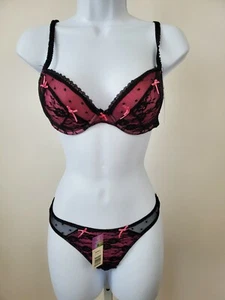 Hers by Herman Sexy Dessous - Set aus schwarzem Spitzen BH & Höschen Smaragd oder Rosa - Bild 1 von 8