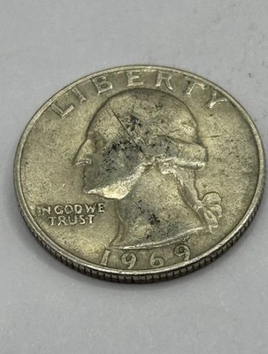 1969 Washington Quarter Error Crack On Wing/Extra Neck Line (65) - Image 1 of 4