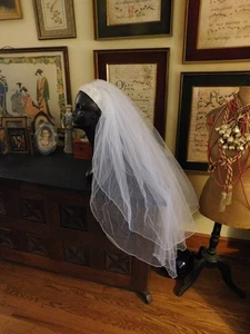 SCHÖNES VINTAGE KOPFSCHMUCK MIT STREUPLLEN, BLUMEN, BLÄTTERN & BINDFADEN 2 SCHICHTEN - Bild 1 von 5