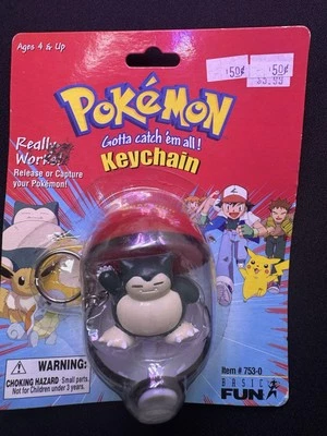 Snorlax Vintage Pokemon PokeBall Keychain 1999 Basic Fun #143 Series 1 Nintendo - Image 1 of 4