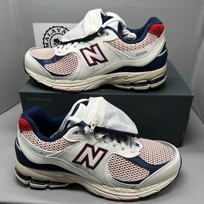 Bolsa New Balance 2002R Team roja azul marino M2002RVE EE. UU. para correr hombres talla 9 en caja Foto 1 de 4