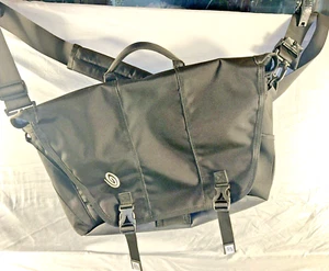 Timbuk2 Classic Messenger Laptop Bag Padded for Computer Size Large Black NICE! - Picture 1 of 12