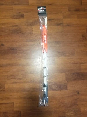 Diamondback Brand 6' Bicycle Safety Flag Axle Mounted Recumbent Trike  - Image 1 of 4