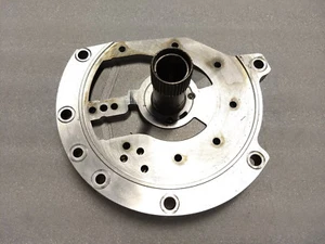 A4CF1 A4CF2 Kia Hyundai cubierta bomba de transmisión eje soporte estator 2006-UP - Imagen 1 de 2