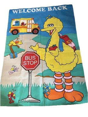 Plaza Sésamo ¡Bienvenido de nuevo! Bandera de jardín de vinilo Foto 1 de 4