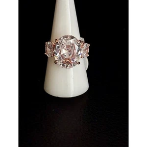 Bomb Party April 2025 RG33757 Cocktail Moments Size 8 - Picture 1 of 5