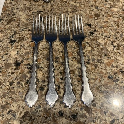 Oneida Cello Set of 4 Dinner Forks Community Stainless Flatware Discontinued  - Image 1 of 4