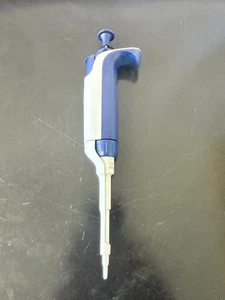 Rainin Pipet Lite XLS L2 0.2 - 2 µL Single Channel Pipette - Picture 1 of 6