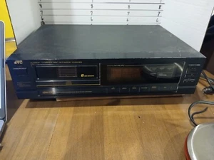 JVC XL-M300 Compact Disc Automatic Changer for parts or repair - Picture 1 of 3