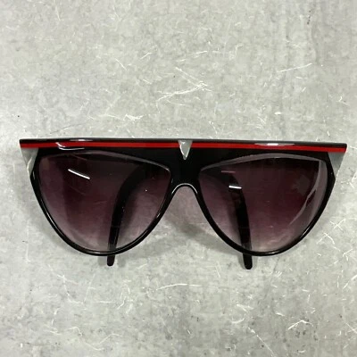 Gafas de sol Laura Biagiotti negras vintage años 80 con detalles rojos. Foto 1 de 4