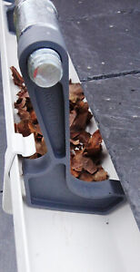 Square Roof Gutter Clearing Tool Leaf Debris Guttering Pipe Cleaning Scraper