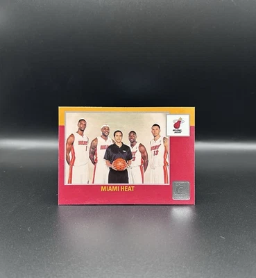 Donruss 2010-11 - Miami Heat #275 - Lista de verificación del equipo - Bron & Dwade & Bosh - Casi nuevo Foto 1 de 2