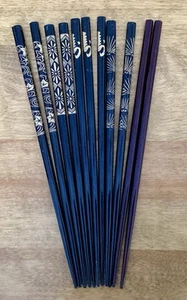 Lot of 11 VTG Laquered Chopsticks, Black & Brown, Gold Trim Designs, 8 1/2” Long - Picture 1 of 7