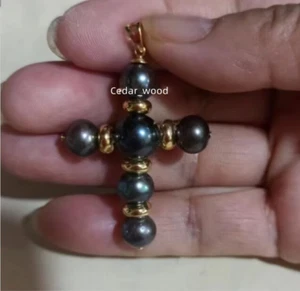 Nice AAA+ Black round natural Tahitian pearl pendants 14k Gold pendant - Picture 1 of 6