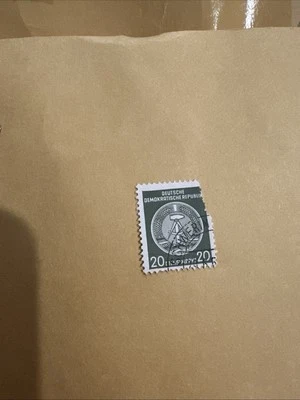 Estampilla postal alemana de 20 centavos de colección rara de la República Alemana Foto 1 de 2