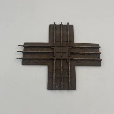 Lionel #5020 90 Degree Cross Track - Image 1 of 3