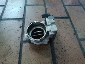 Farfallato Audi A4 A6 Skoda Superb VW Passat 2.5 Tdi Pierburg 7.03703.66.0 - Imagen 1 de 5