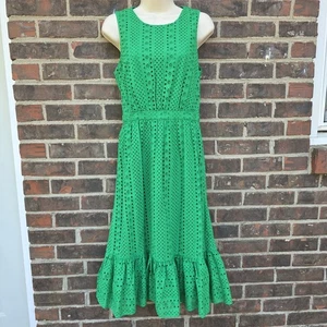 J. Vestido Clásico de Fiesta Verde Kelly Crew Talla 0 Bordado con Ojales Midi en Niveles - Imagen 1 de 5