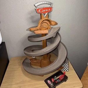 Disney Cars Lightning McQueen Car plegable pista de carreras - desierto - Imagen 1 de 10