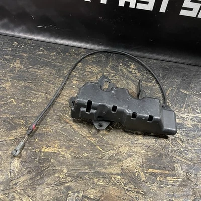 Hyundai Genesis 2013-2016 cupé OEM cierre de capó + cable usado + cubierta usado Foto 1 de 4