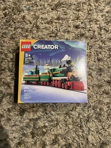 LEGO 40700 Winter Holiday Christmas Train Creator GWP Limited Edition SEALED - Picture 1 of 4
