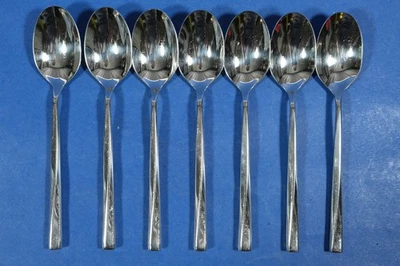 "7 cucharas de sopa ovaladas de acero inoxidable con mango cuadrado Cambridge Twist 7 7/8""" Foto 1 de 2