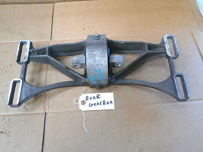 JAGUAR S TYPE 2005 3.0 V6 AUTO ENGINE REAR GEARBOX SUPPORT MOUNT 2R83-5060-AG - Imagem 1 de 4