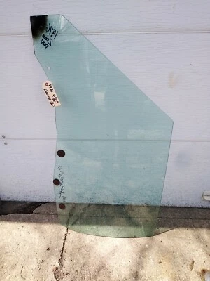 1975-76 Olds Oldsmobile 98 (2-Door) DRIVER SIDE Door Glass Window  (Tinted) - Image 1 of 4