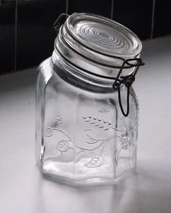 Vintage italienischer achteckiger Klarglasbehälter mit Deckel - Bild 1 von 6