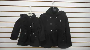Abrigos con capucha negros estilo surtido para bebés, niños pequeños/niñas tallas 18Mth, 3T y 5/6 - Imagen 1 de 6