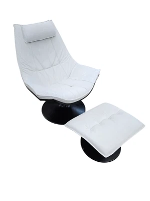 SILLA Y OTOMANA DE CUERO BLANCO ESTILO ESCANDINAVO MOD ERA ESPACIAL CALIDAD VINTAGE Foto 1 de 4