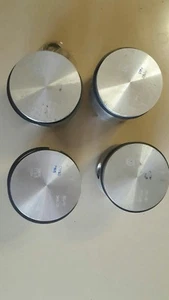 Serie Pistoni Volkswagen T1/T2 completi Mahle - Foto 1 di 7
