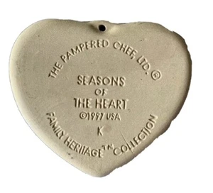 1997 Pampered Chef Seasons of the Heart Heritage Collection Cookie Mold - Picture 1 of 2