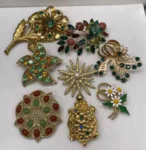 Vintage Lot Rhinestone Brooches Pins Gold Tone Multi Color Crystal - Picture 1 of 4