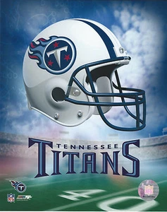 TENNESSEE TITANS HELMET 8 X 10 PHOTO WITH ULTRA PRO TOPLOADER - Picture 1 of 2