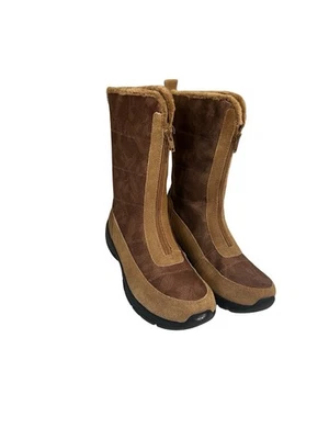 NWT Women’s Lands End All Weather Waterproof Winter Boots - 9 - Image 1 of 4