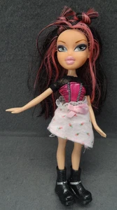 Bratz Jade Girlz Really Rock Punk Rebel 10" MGA 37308ELE Vintage Puppe rosa Haare 2001 - Bild 1 von 13