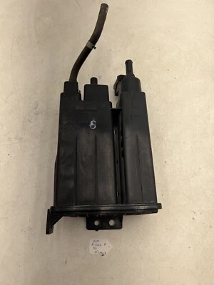 Nissan Pathfinder 2013-2015 bote de vapor de combustible de 3,5 L OEM. Foto 1 de 4