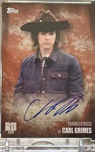 🔥2016 Topps The Walking Dead Season 5 Chandler Riggs Carl Grimes Auto Rust #/99 - Picture 1 of 3