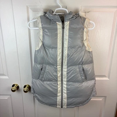 Chaleco acolchado con capucha de piel sintética cremallera completa Sundance gris pequeño S para mujer Foto 1 de 3