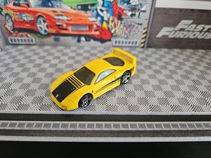 Vintage Hot Wheels Ferrari F40 yellow Combine postage - Picture 1 of 17