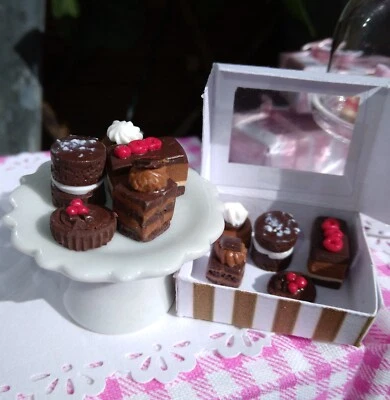Dolls house 5 Miniature Chocolate Cream Cake gift box loose 1/12 handmade - Image 1 of 4
